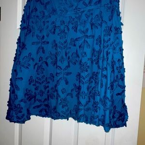 Anthropology beautiful blue embroidery print shirt size large new with tags